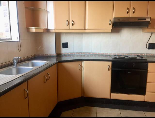 2 BEDROOM FLAT RENTED IN MUSGRAVE